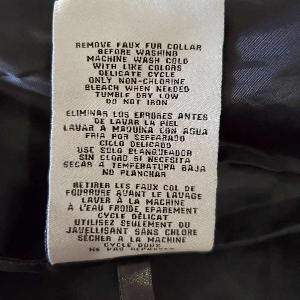 New Levi's $120 MSRP Faux Leather Navy Blue Sherpa Collar Moto Jacket - Picture 9 of 9